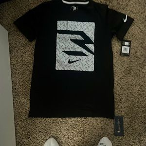 Nike t-shirt